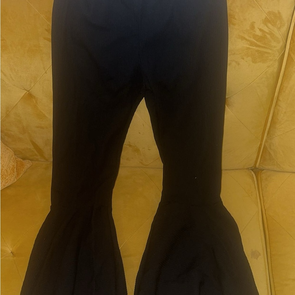 SHEIN Kids Black Flared Bottoms